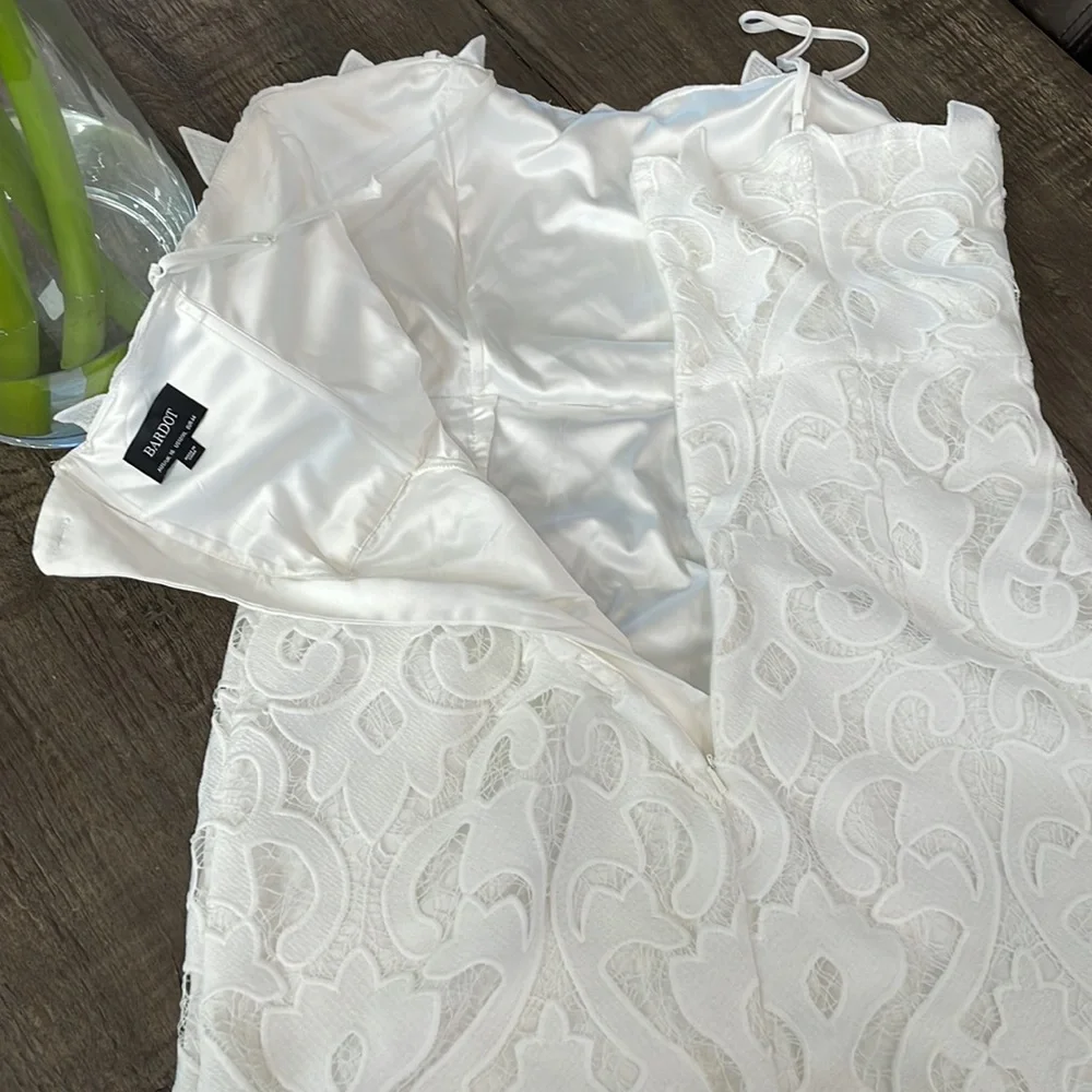 Bardot White Lace Dress - Picture 10 of 13